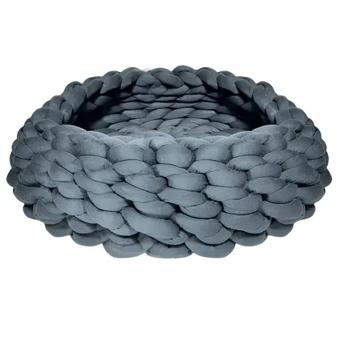Hand-Knitted Pet Bed - M - 35cm - 1.0Kg  / Grey