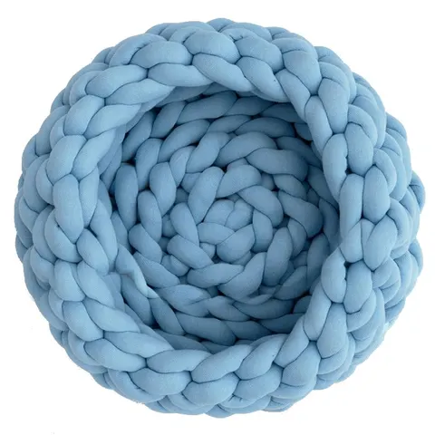 Hand-Knitted Pet Bed - M - 35cm - 1.0Kg  / Blue
